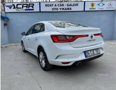 Kiralık 2022 Model Dizel Megane